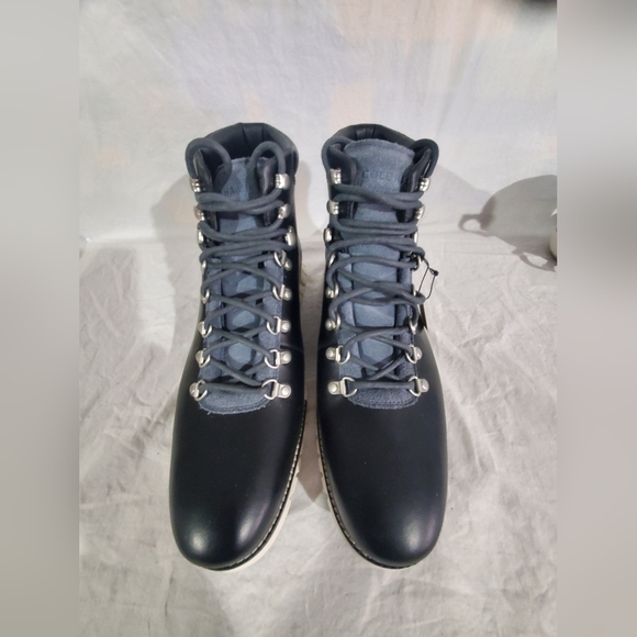 Cole Haan  Men's Zerogrand  Casual Hiker Waterproof Chukka Boot  Size 10 1/2 - Picture 3 of 5